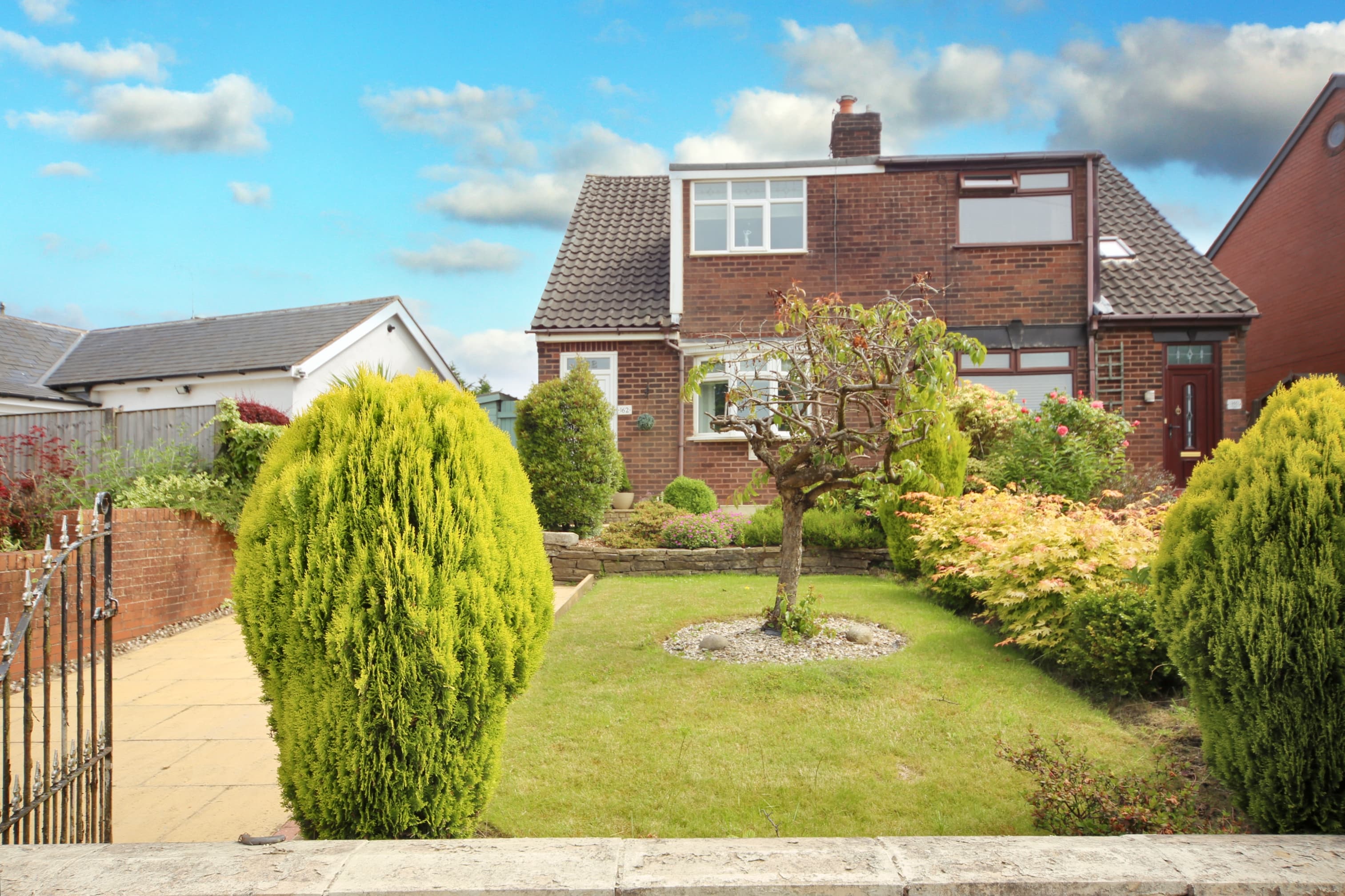 Almond Brook Road, Standish, WN6