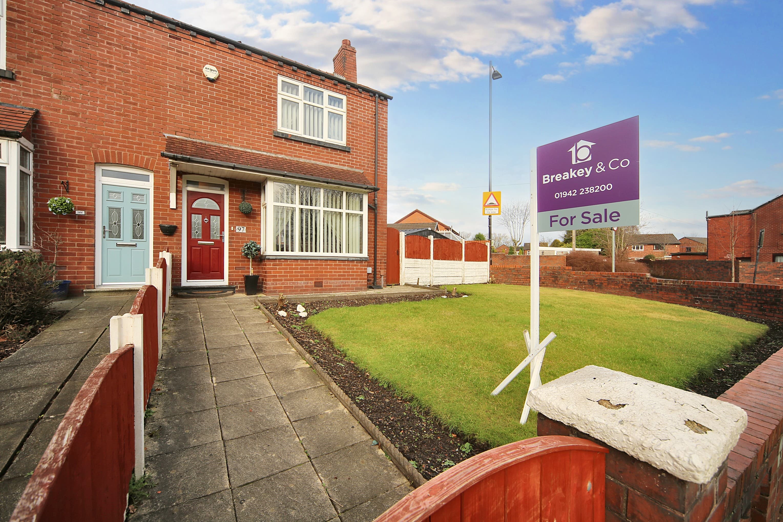 Poolstock Lane, Wigan, WN3
