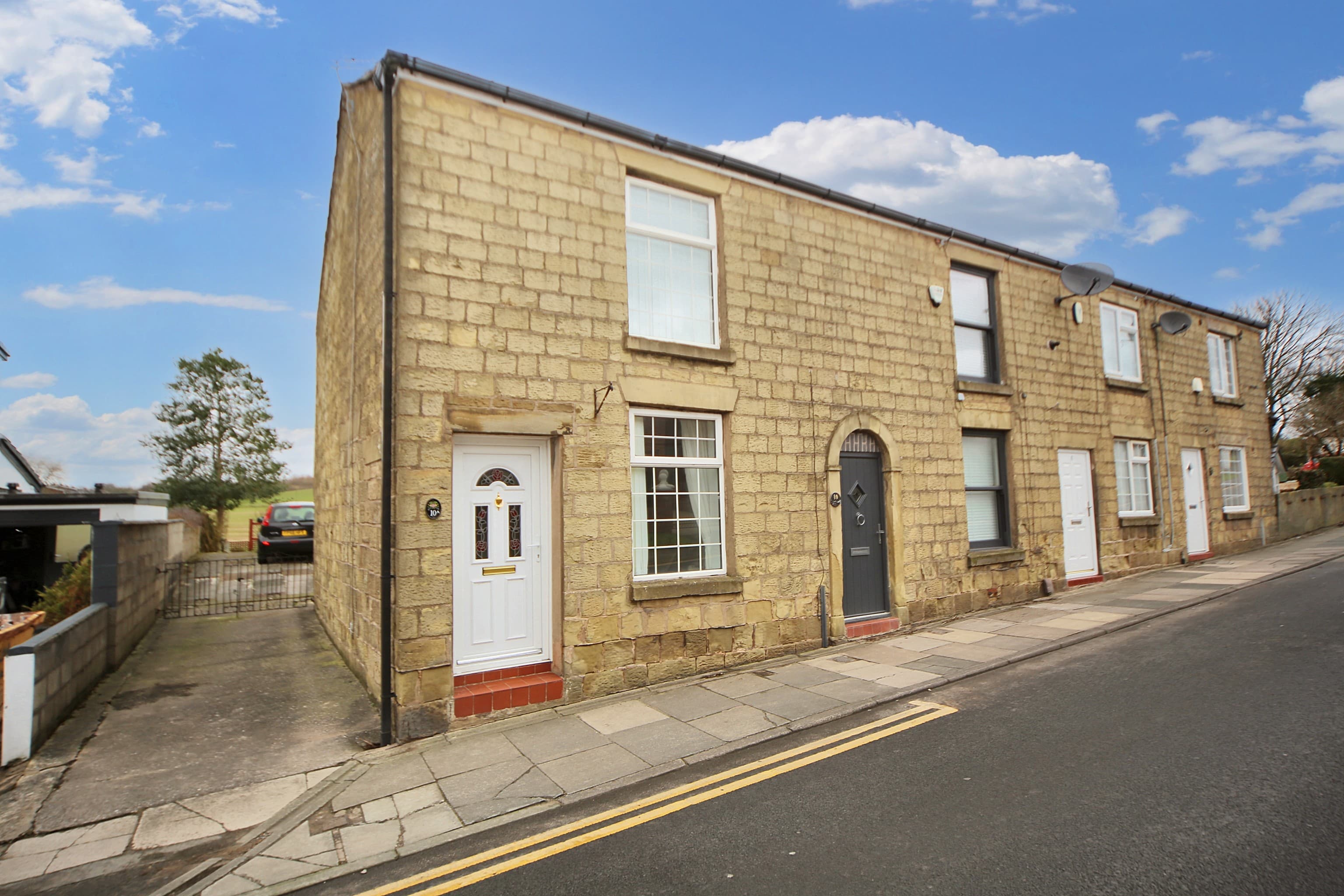 Main Street, Billinge, WN5