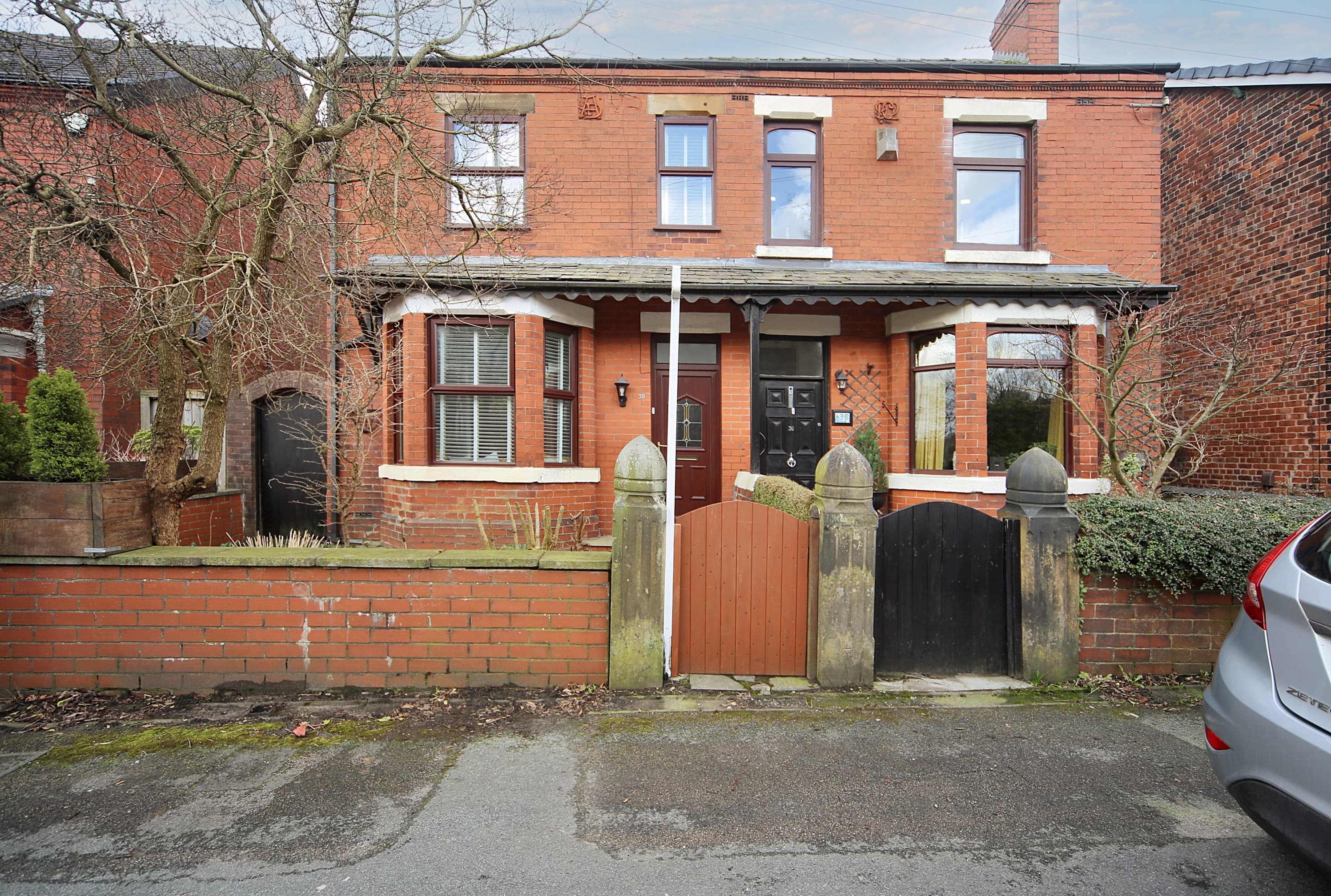 Chorley Road, Standish, WN1