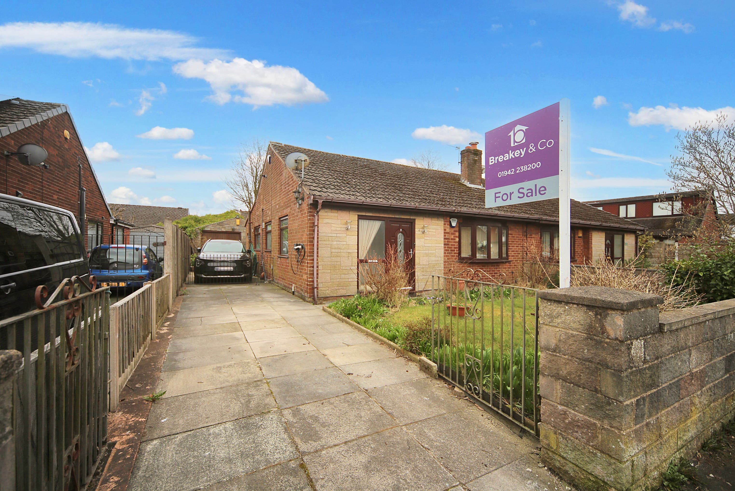 Elm Road, Abram, WN2