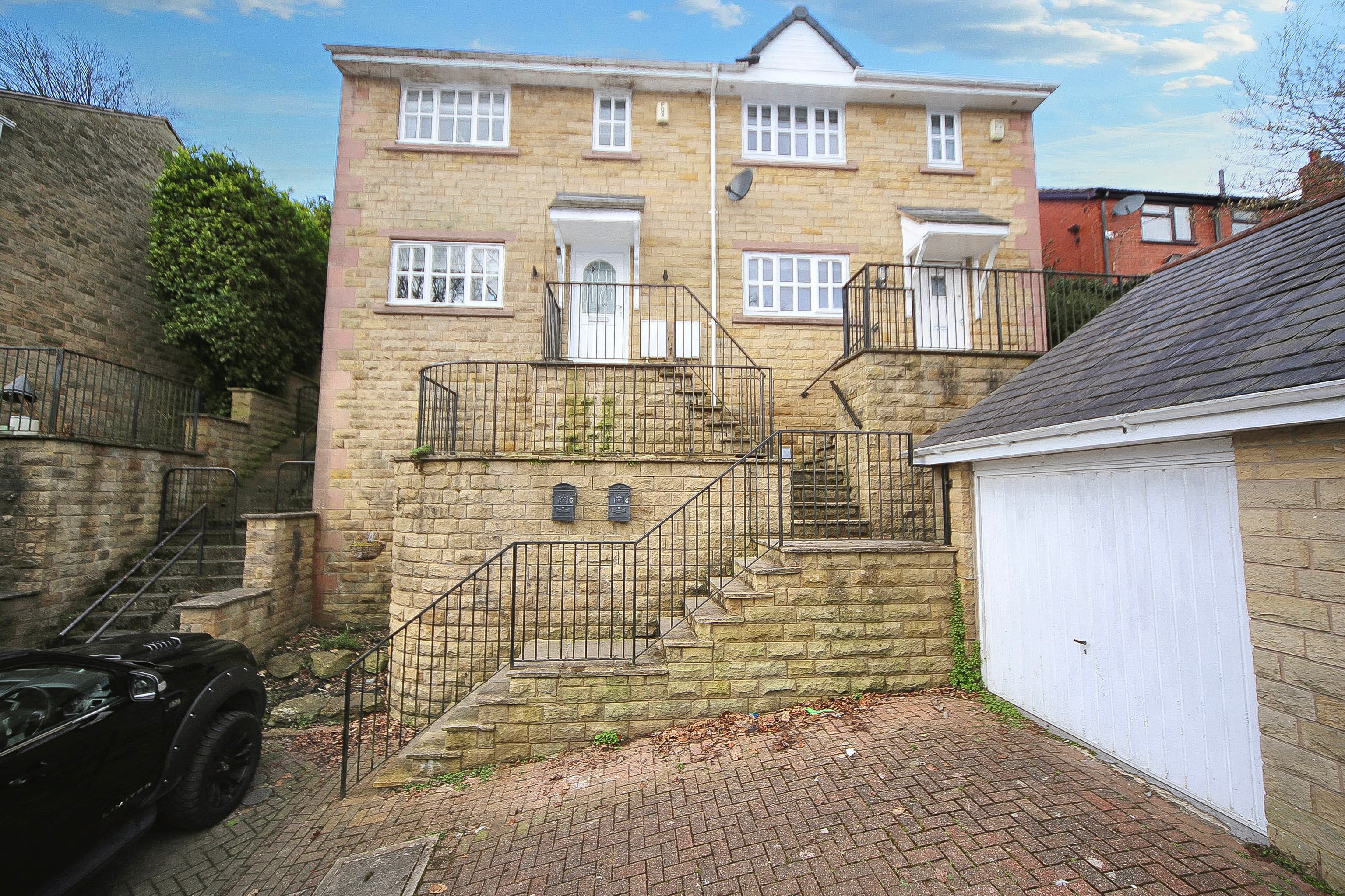 4, St. Thomas Court, WN8 0NE