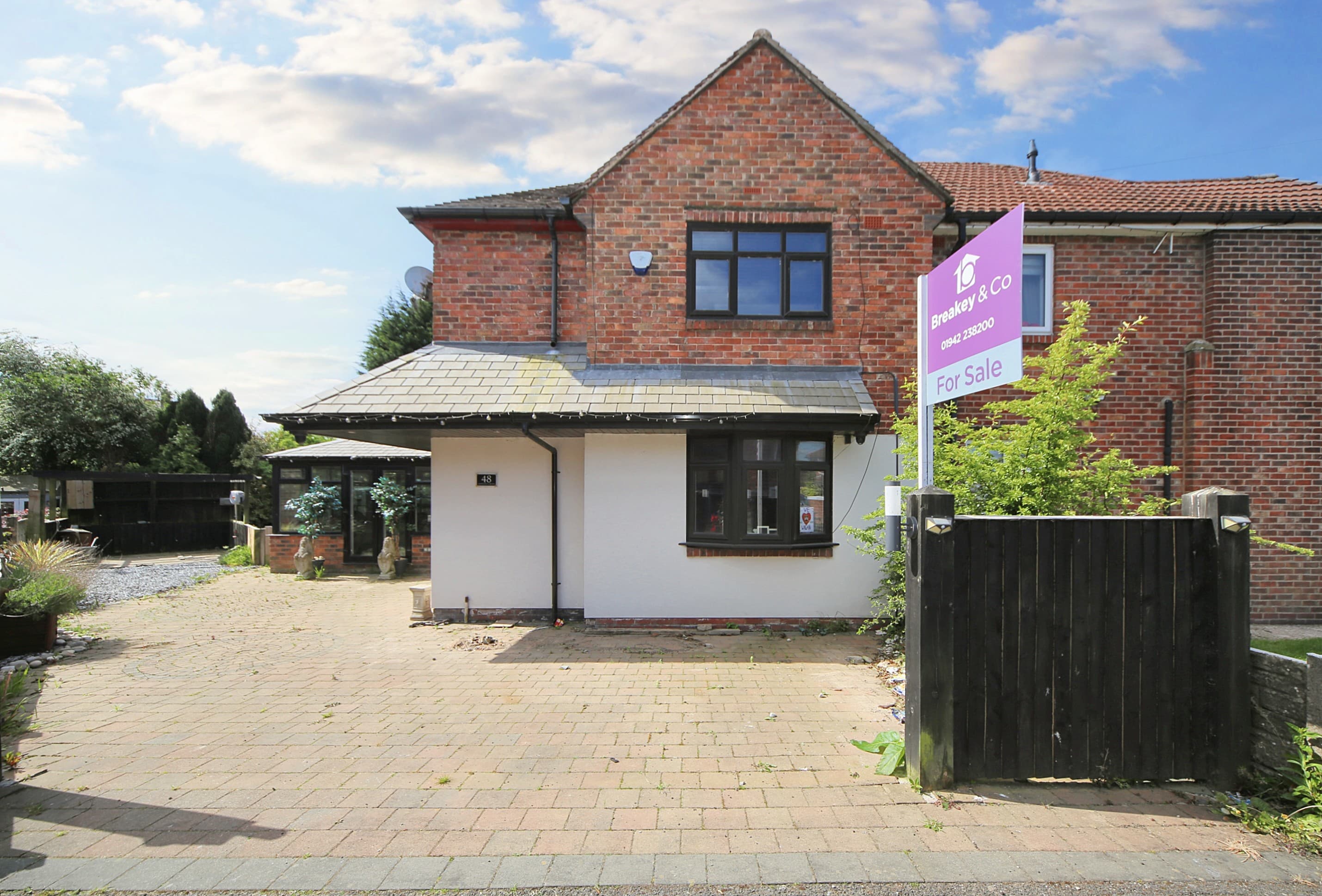 Saddleback Road, Wigan, WN5