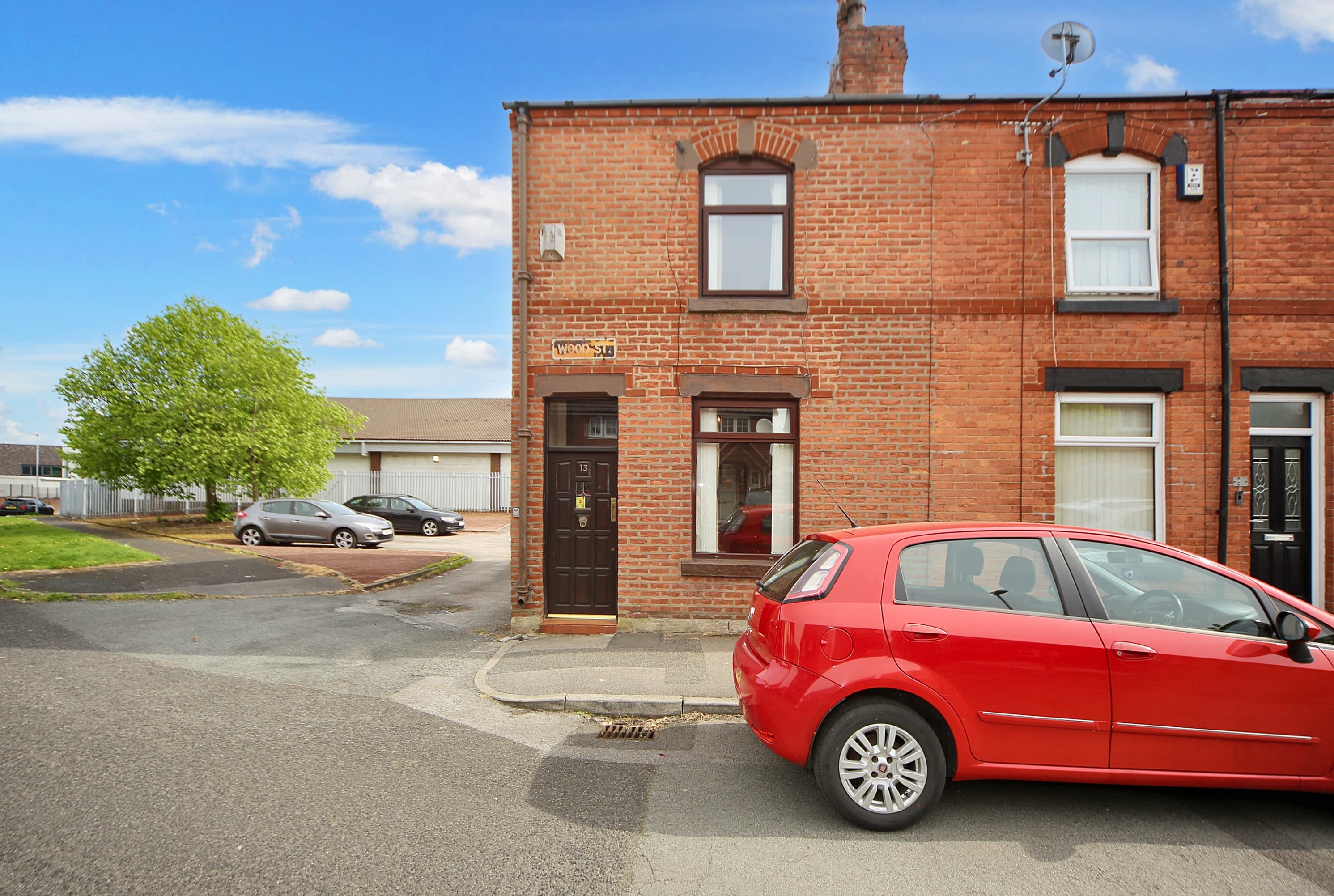 Wood Street, Newtown, WN5