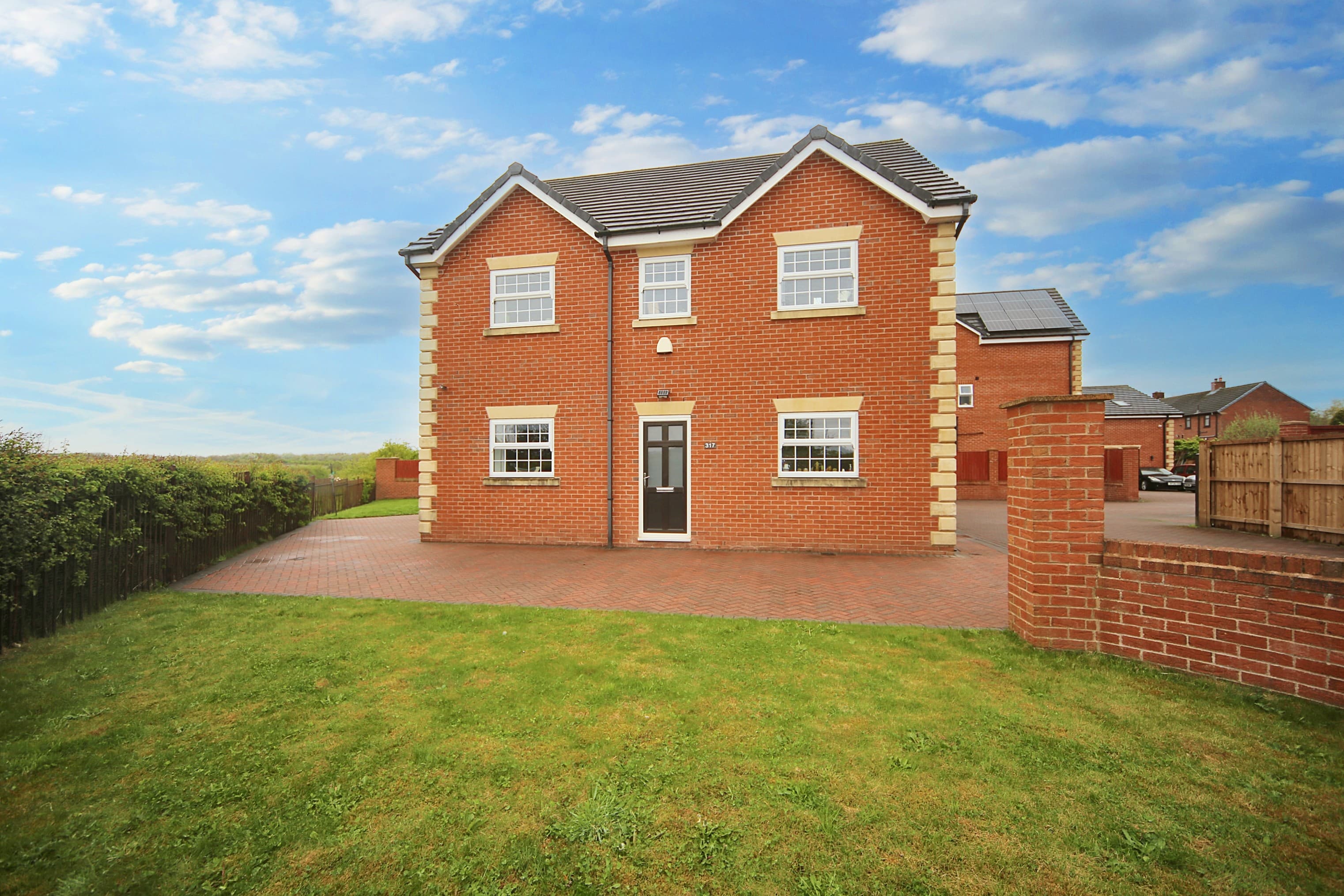 Bickershaw Lane, Bickershaw, WN2