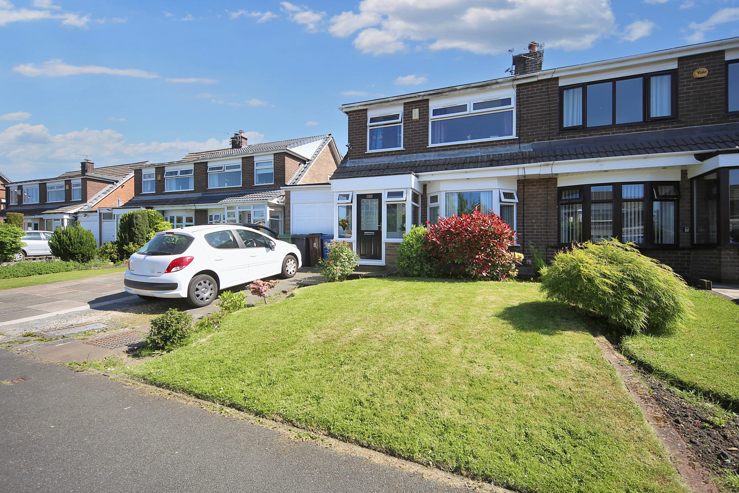 Renfrew Close, Wigan, WN3