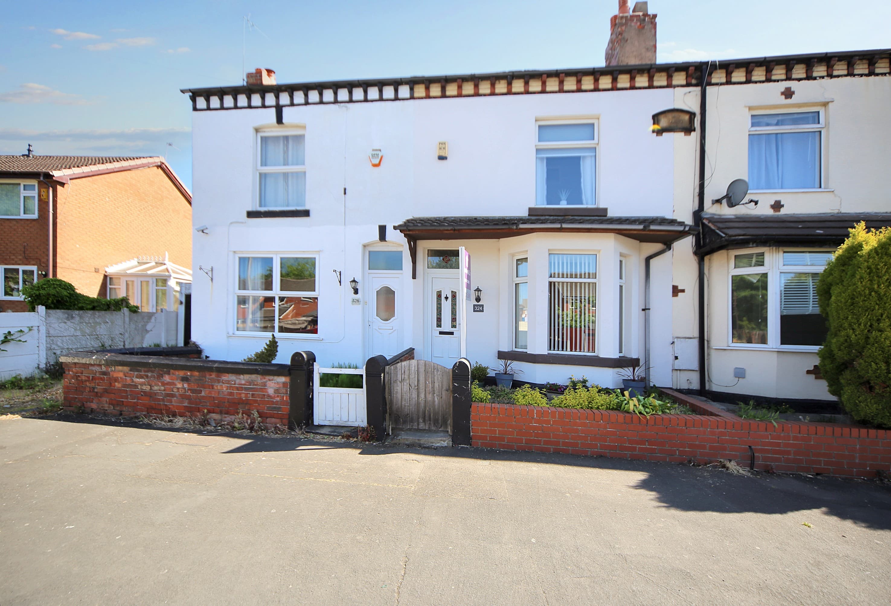 Woodhouse Lane, Wigan, WN6