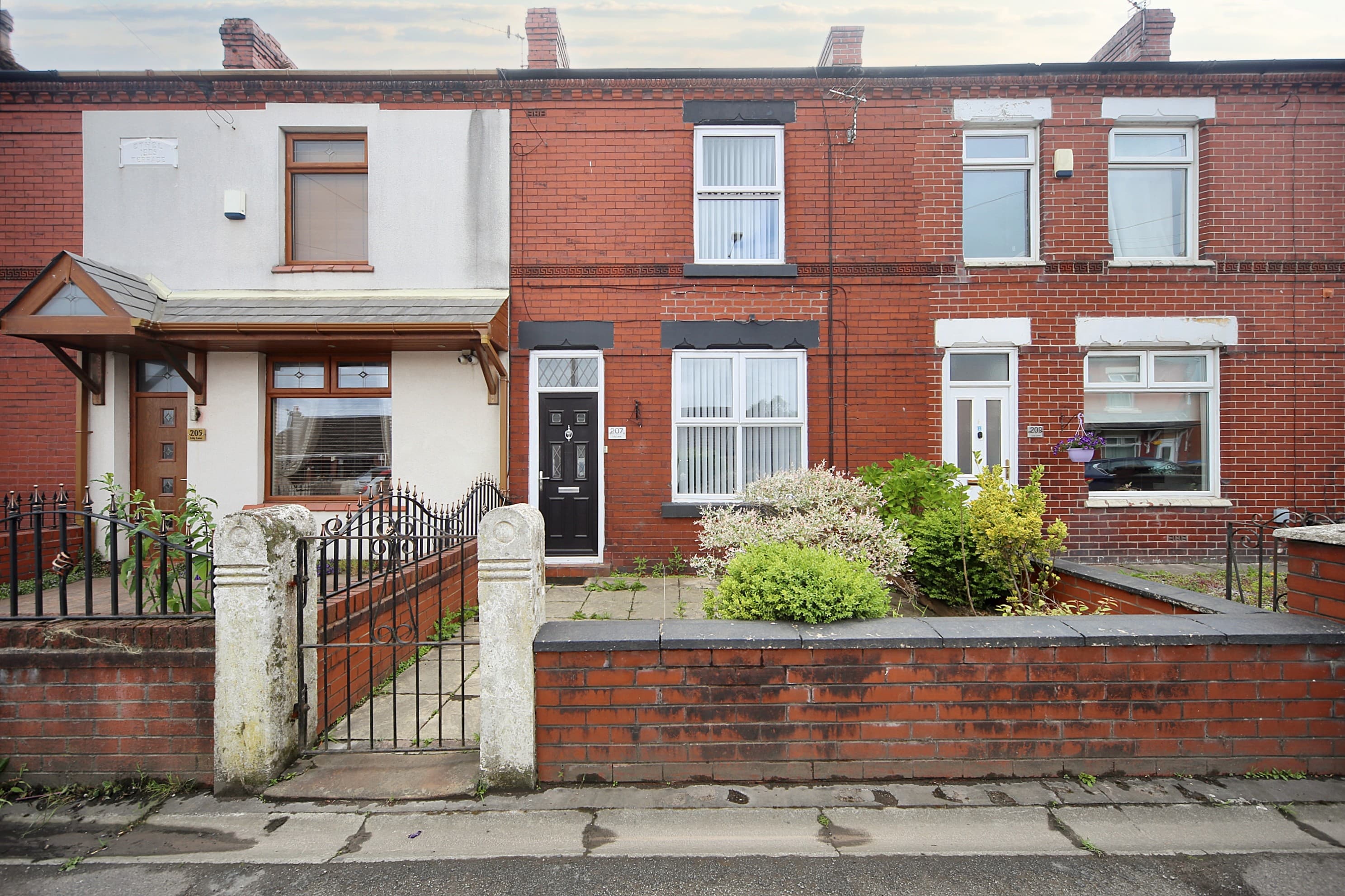 Lily Lane, Bamfurlong, WN2