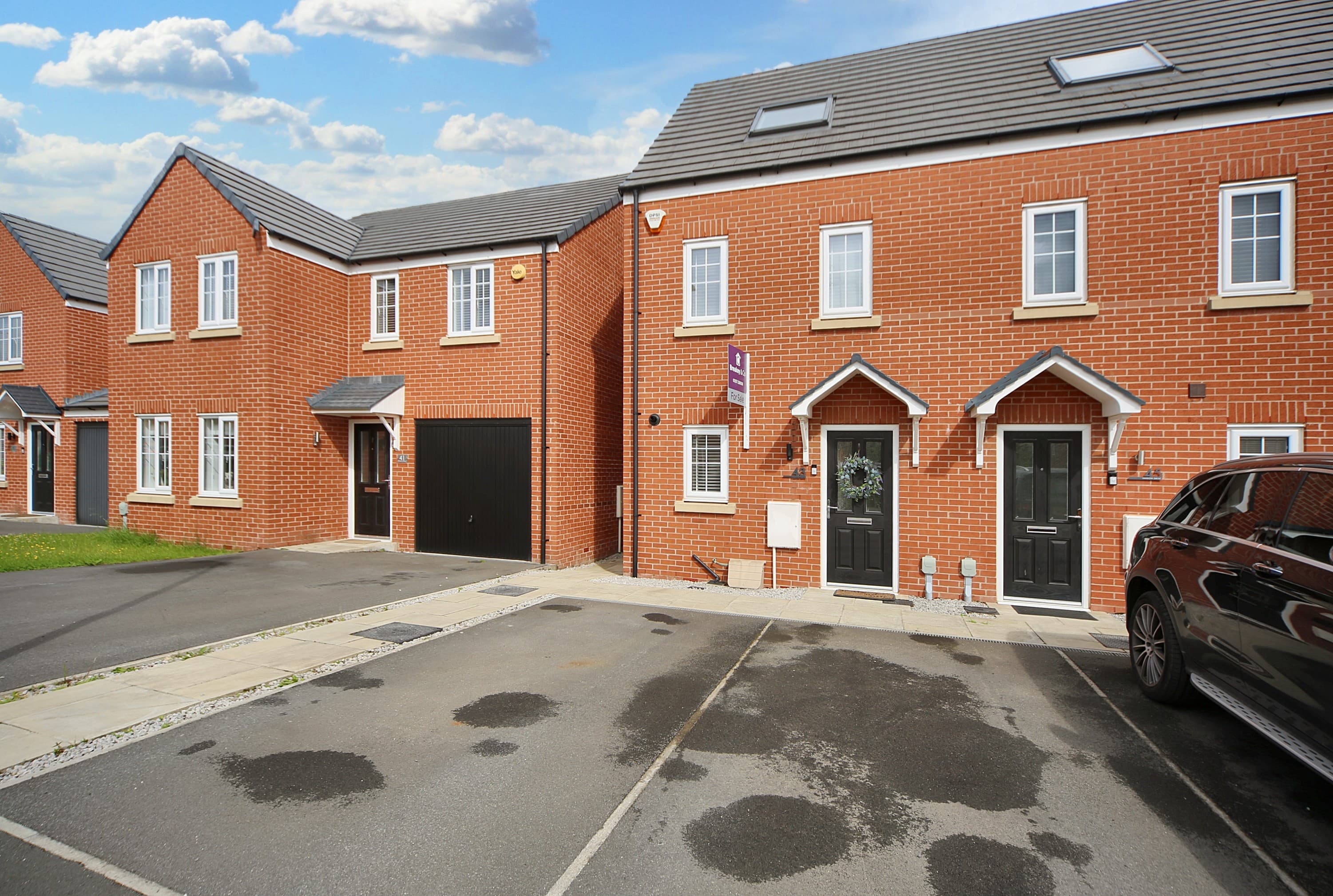Vardon Drive, Standish, WN6