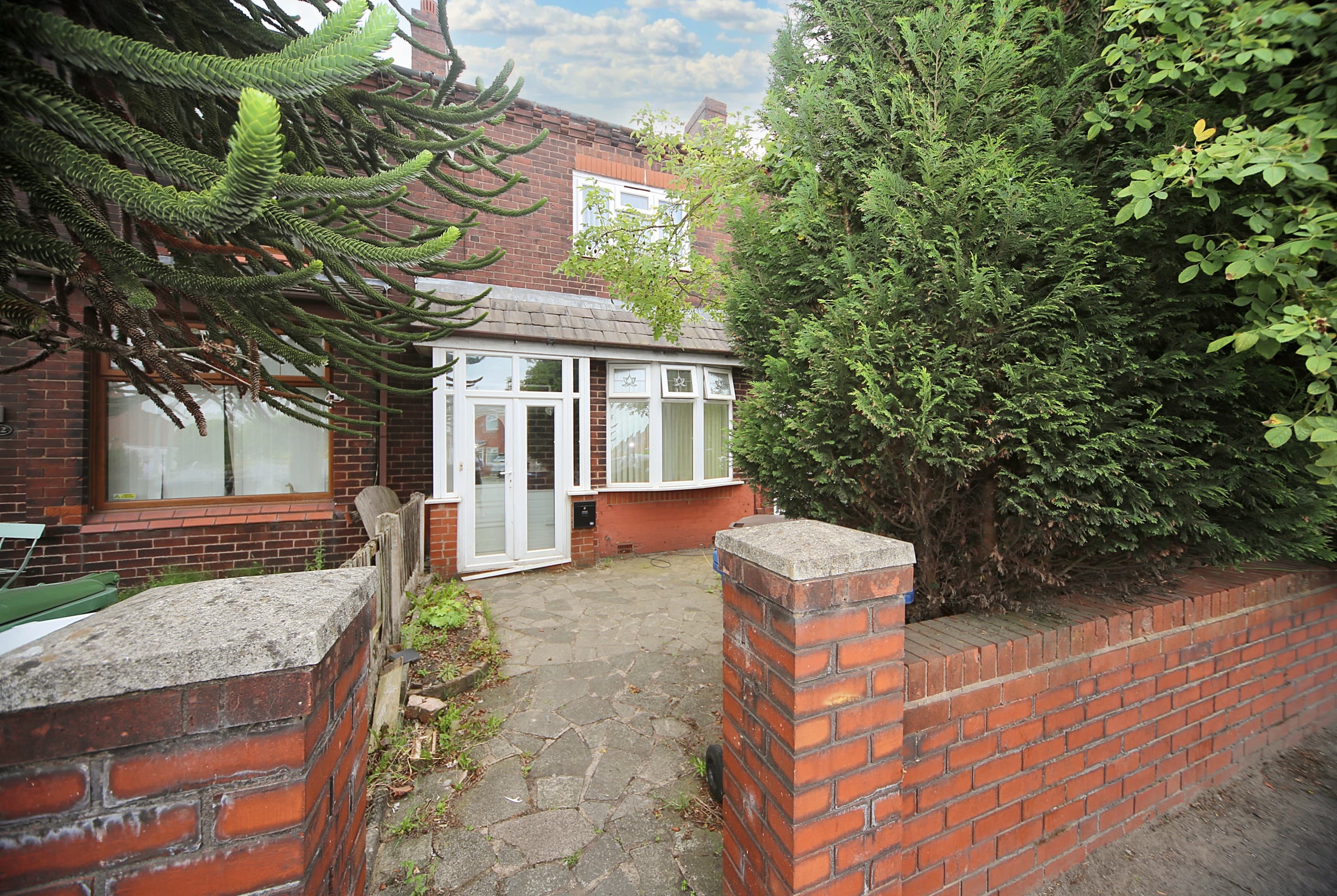 Poolstock Lane, Wigan, WN3