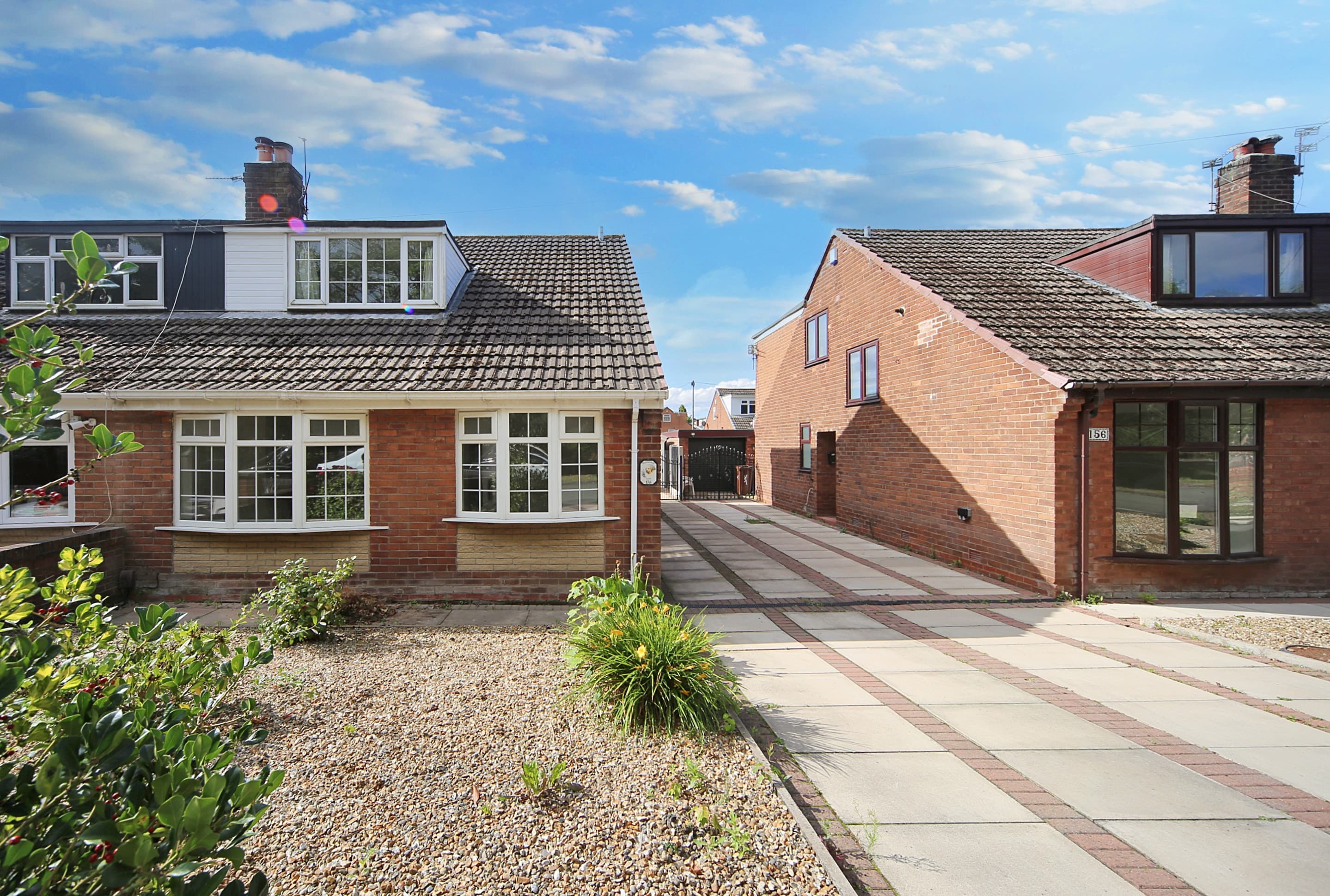 Bickershaw Lane, Abram, WN2