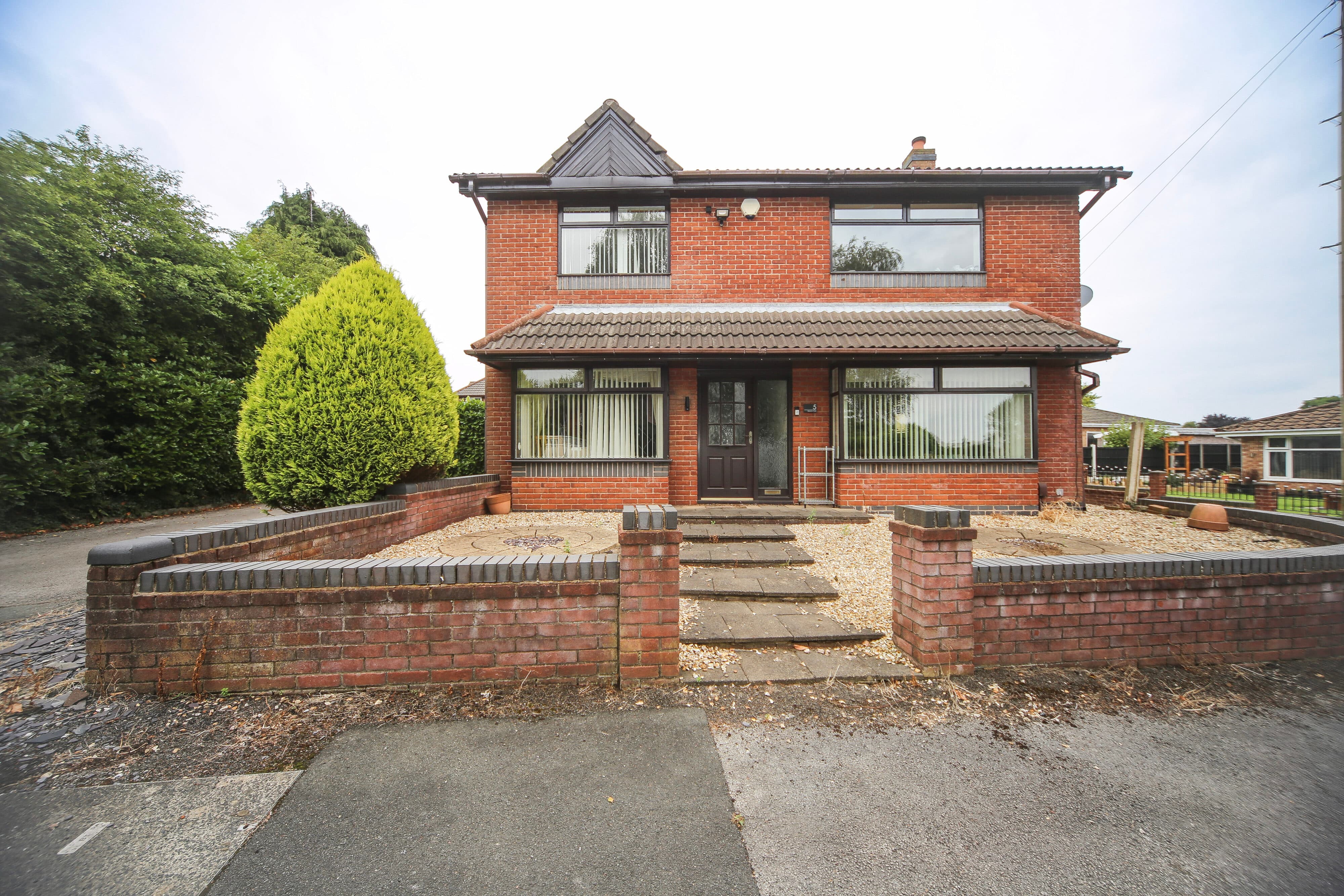 Weston Park, Standish Lower Ground, WN6