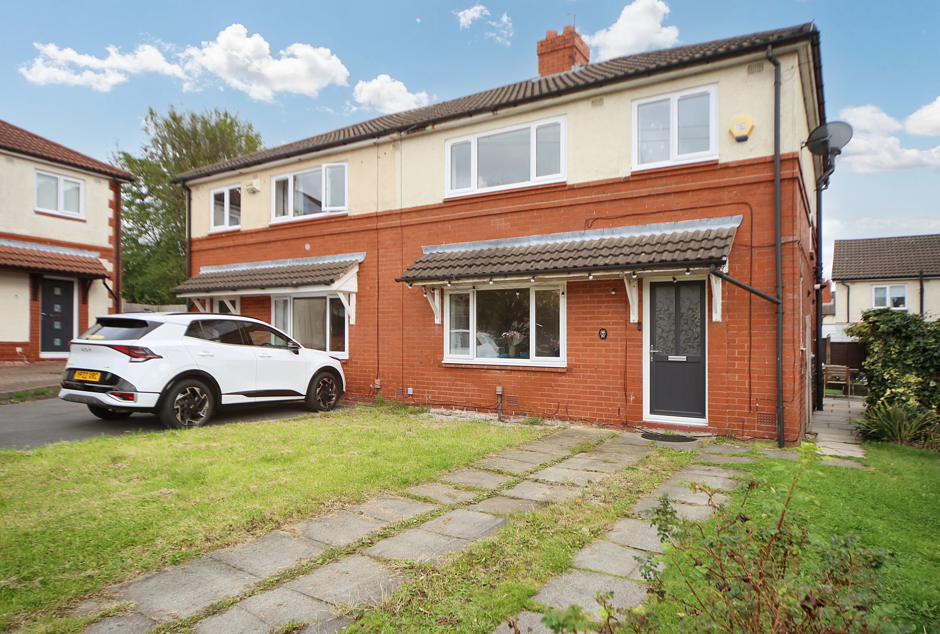 Dene Grove, Leigh, WN7