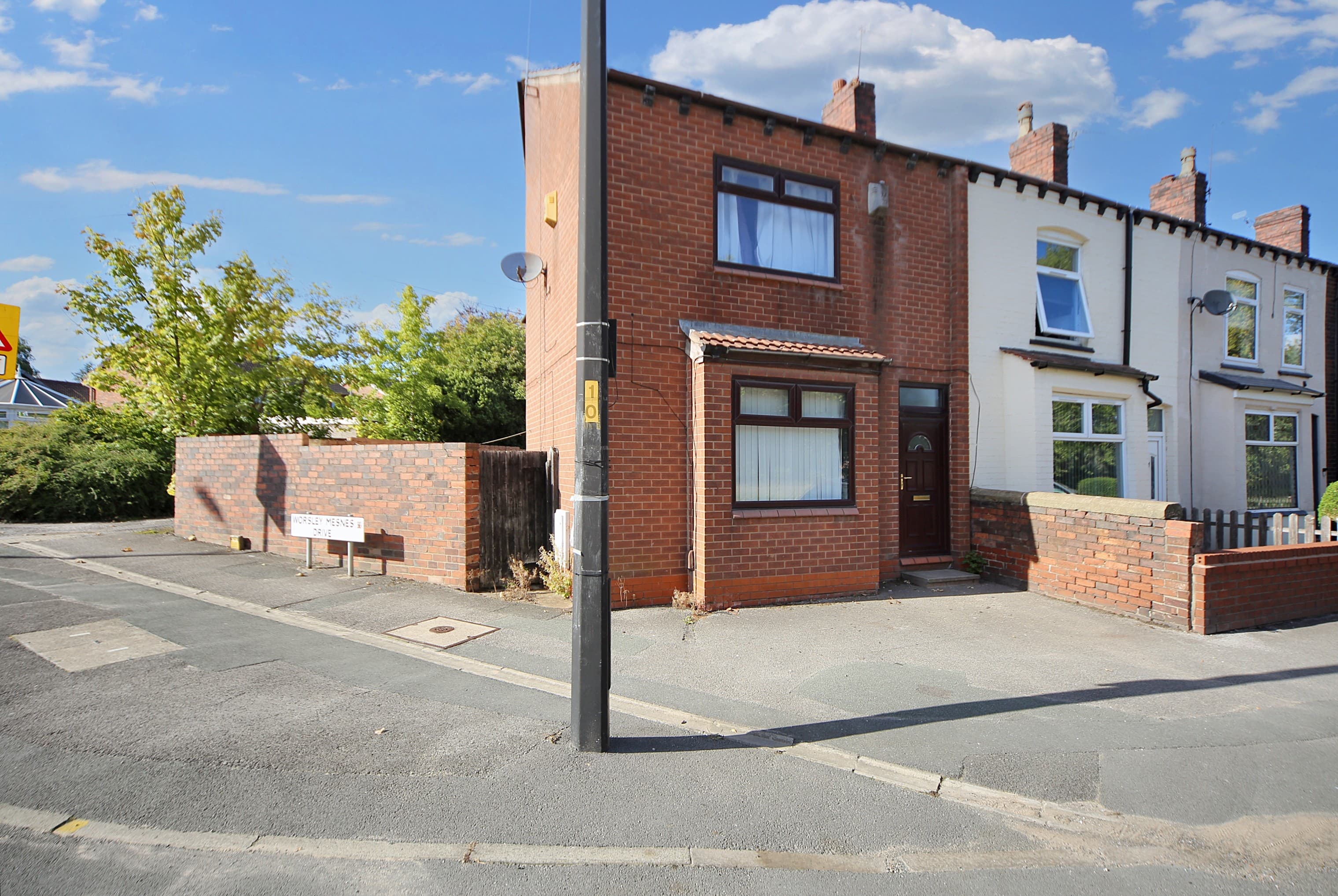 Poolstock Lane, Wigan, WN3