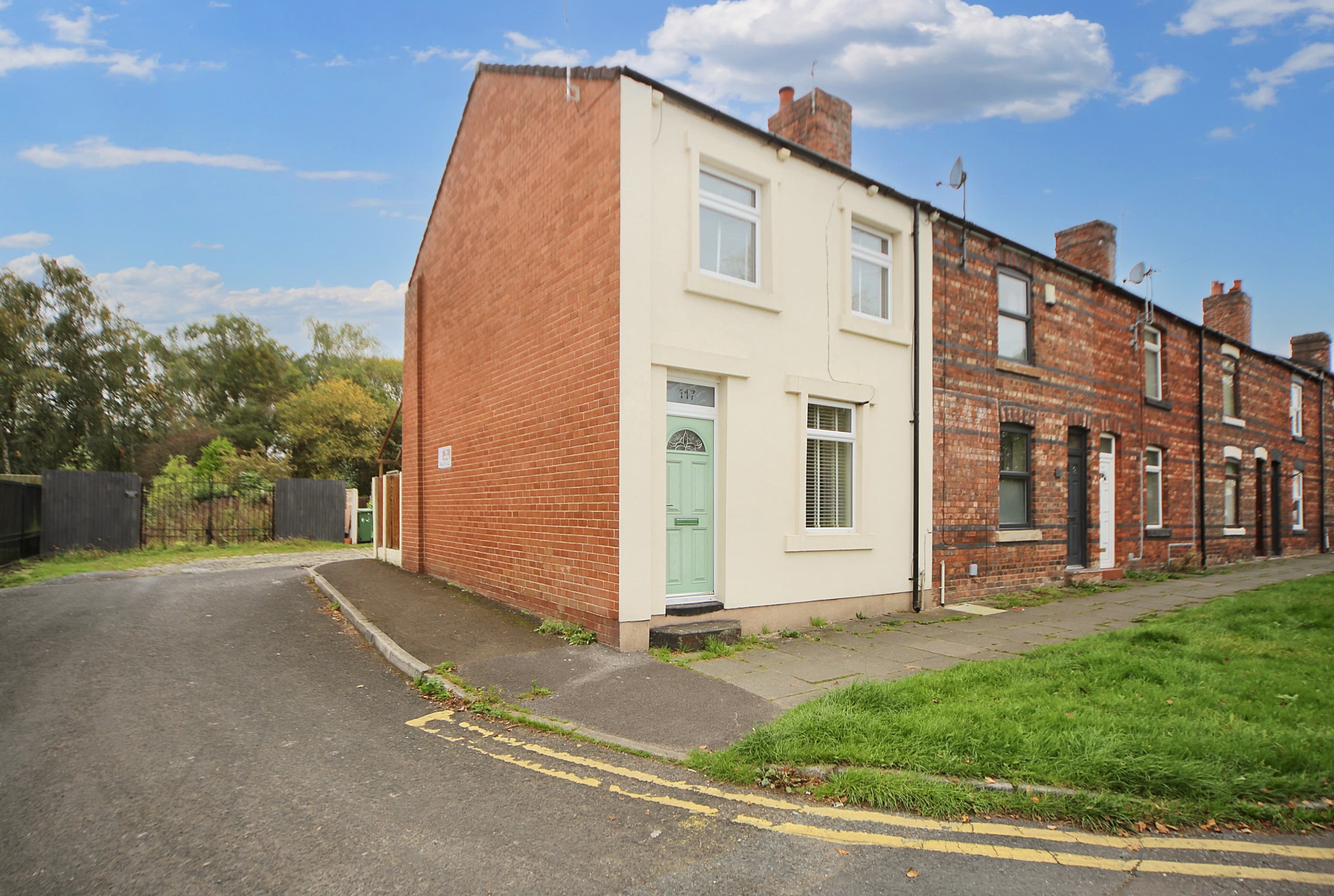Little Lane, Wigan, WN3