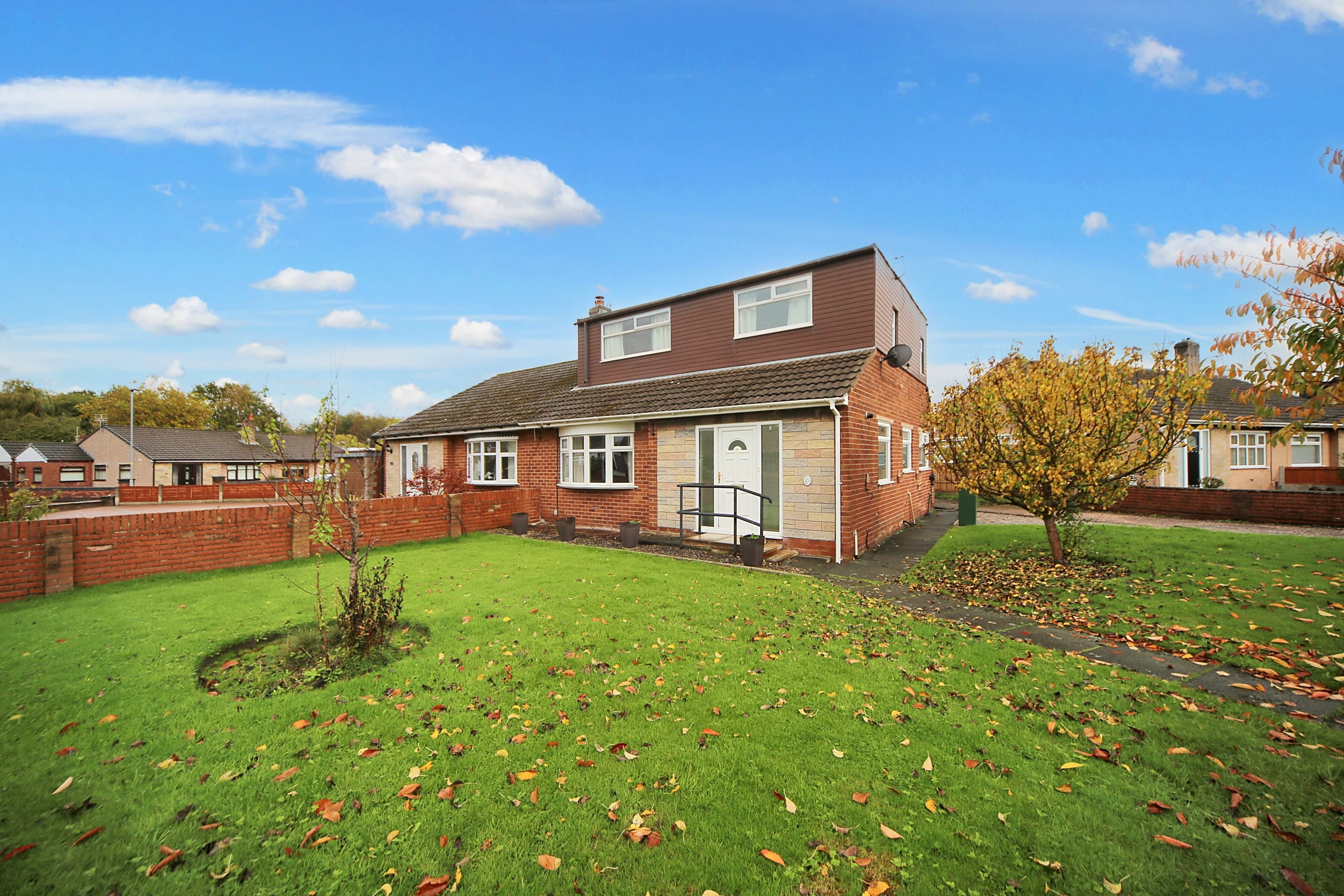 Elm Road, Abram, WN2