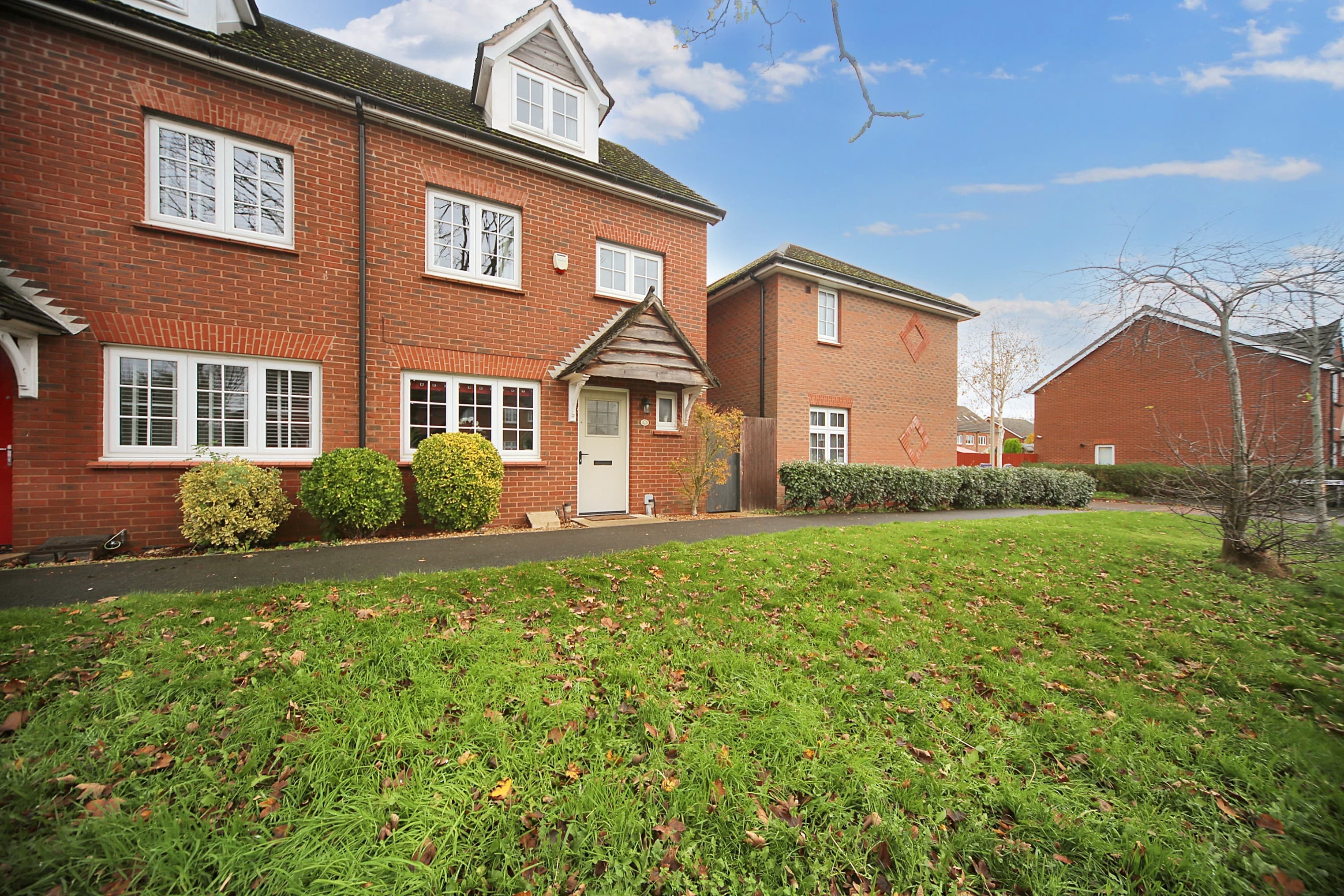 Thomas Street, Wigan, WN5