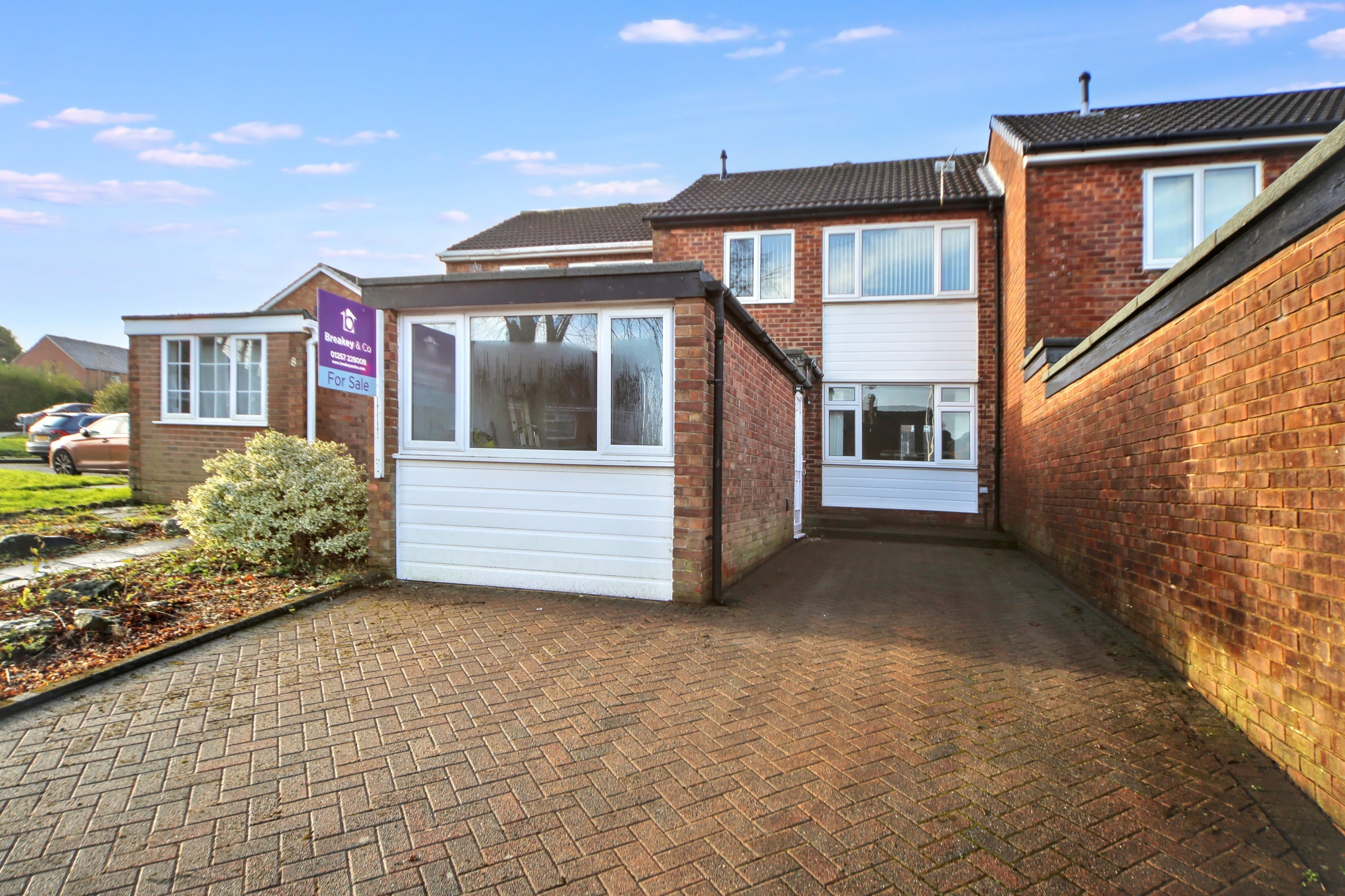 Longridge Avenue, Standish, WN6