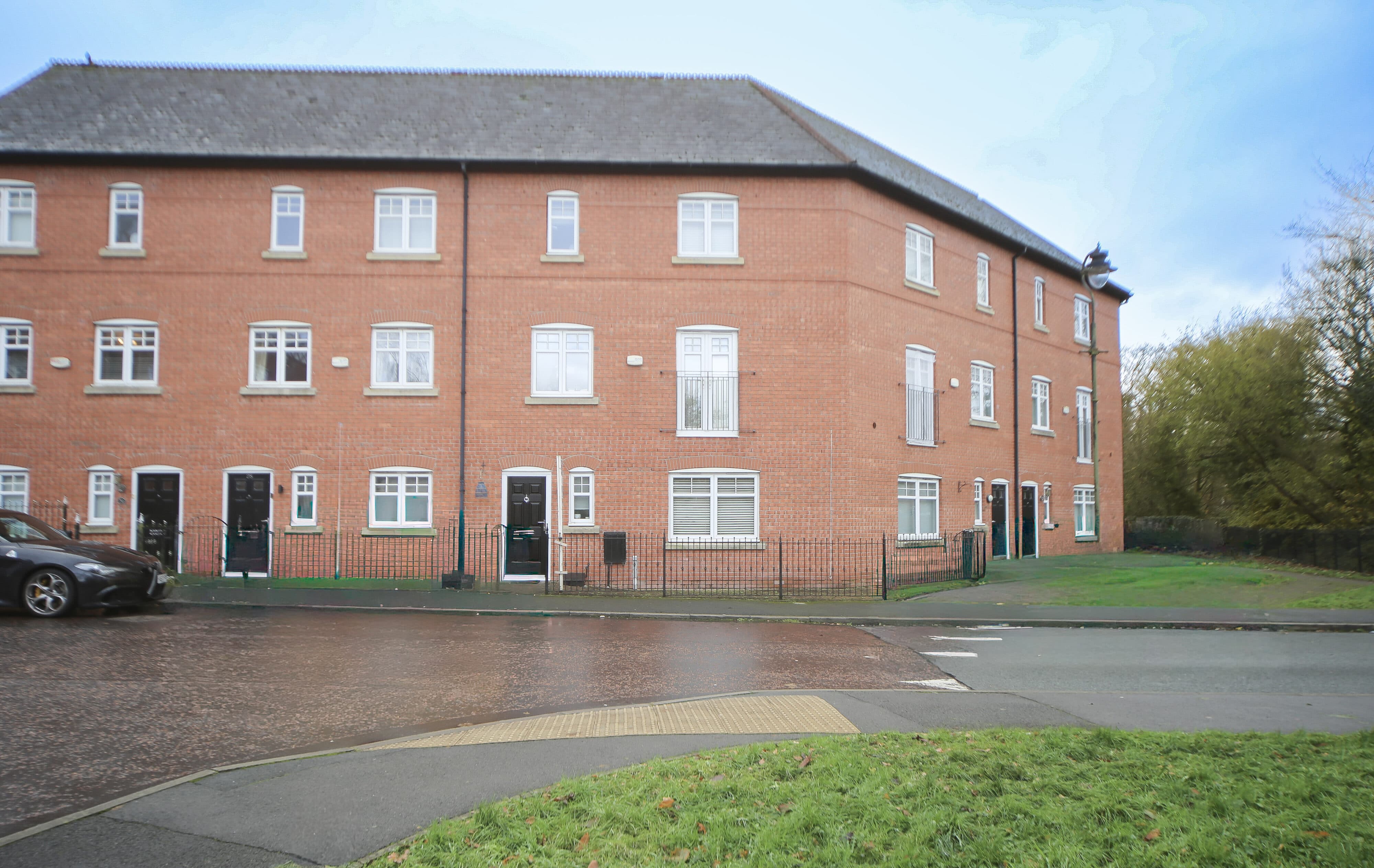 Trevore Drive, Standish, WN1