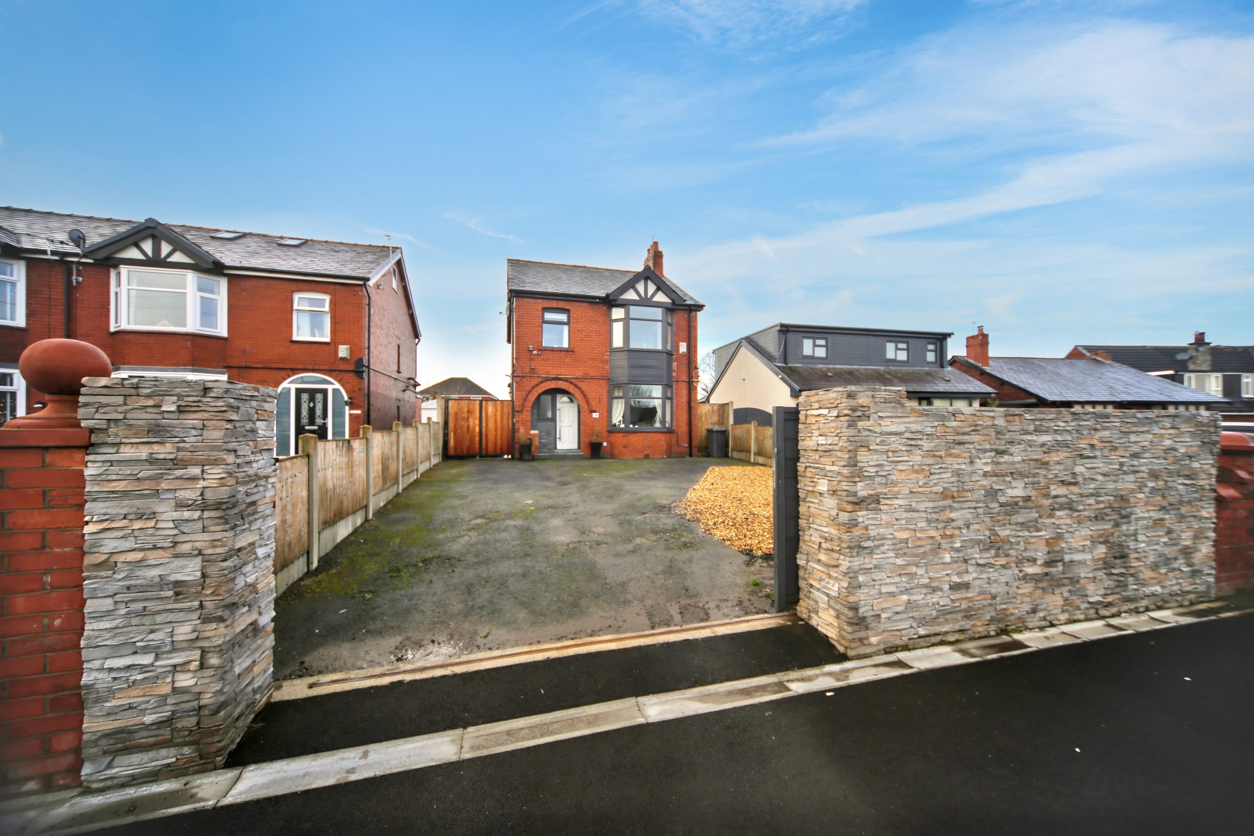 Preston Road, Standish, WN6