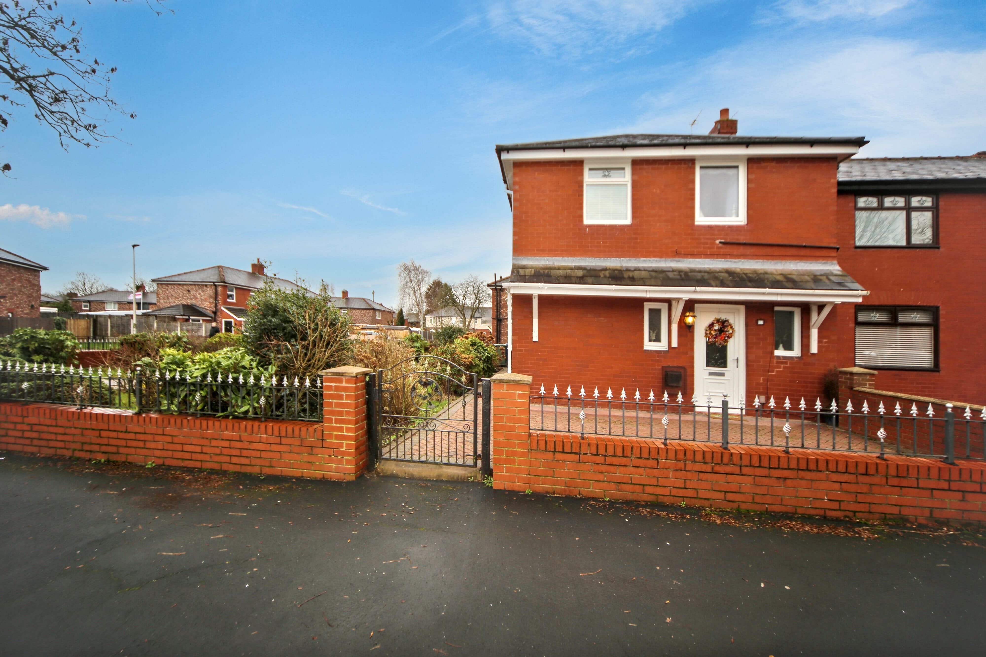 Willow Road, Wigan, WN6