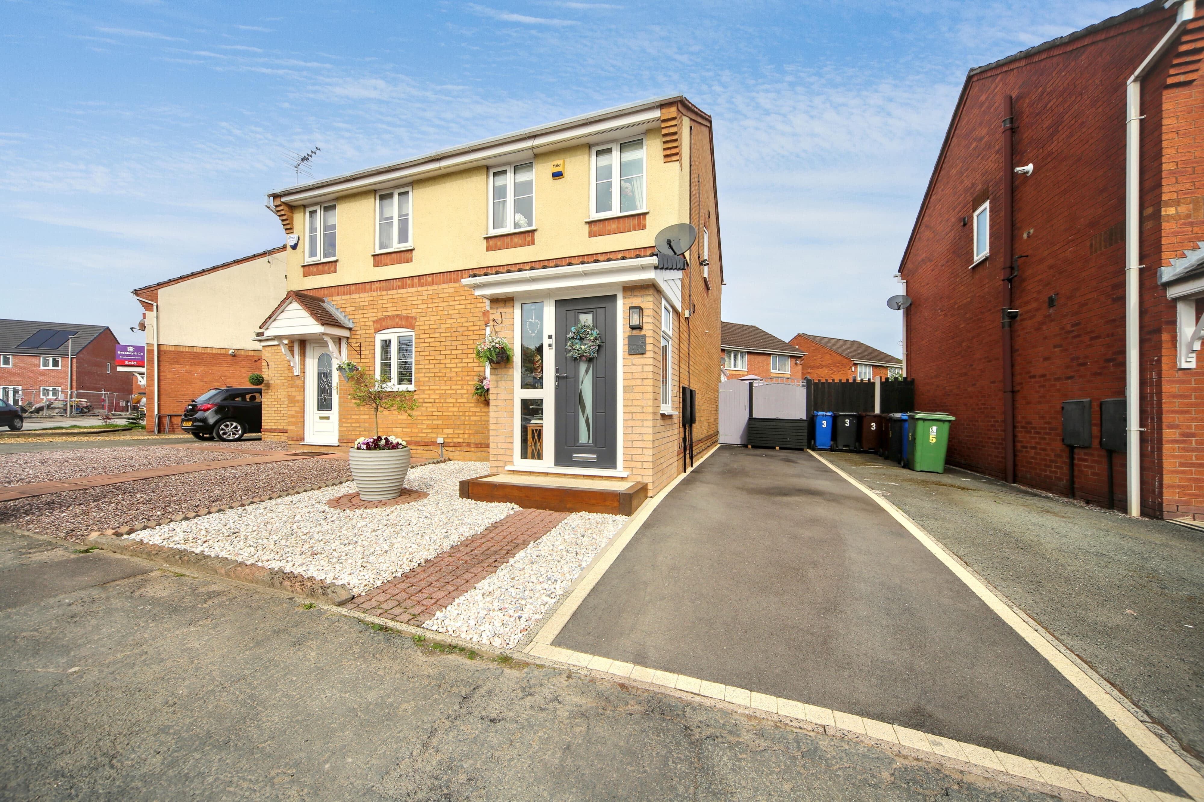 Dryden Close, Wigan, WN3