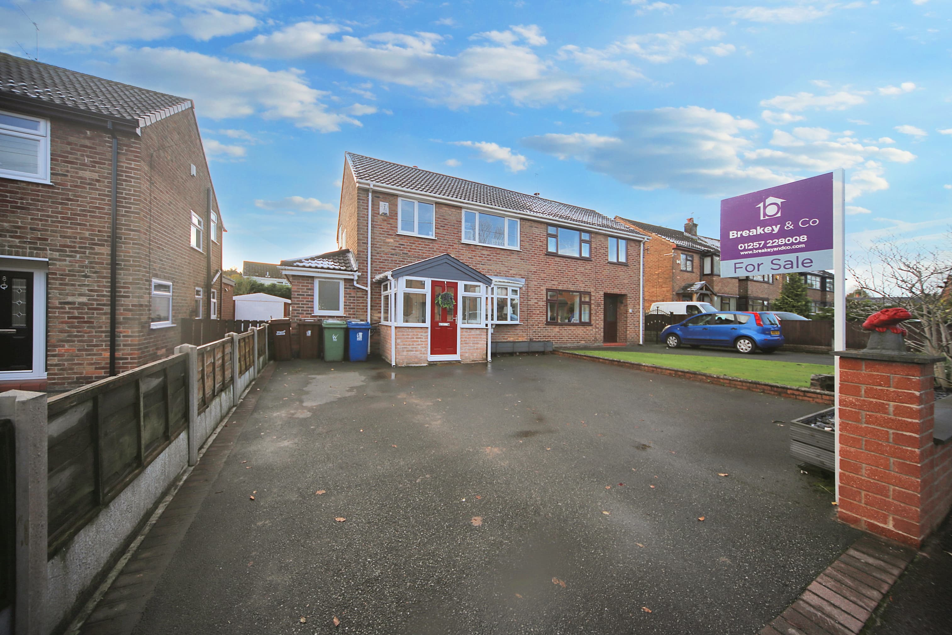 Woodlands Drive, Shevington, WN6
