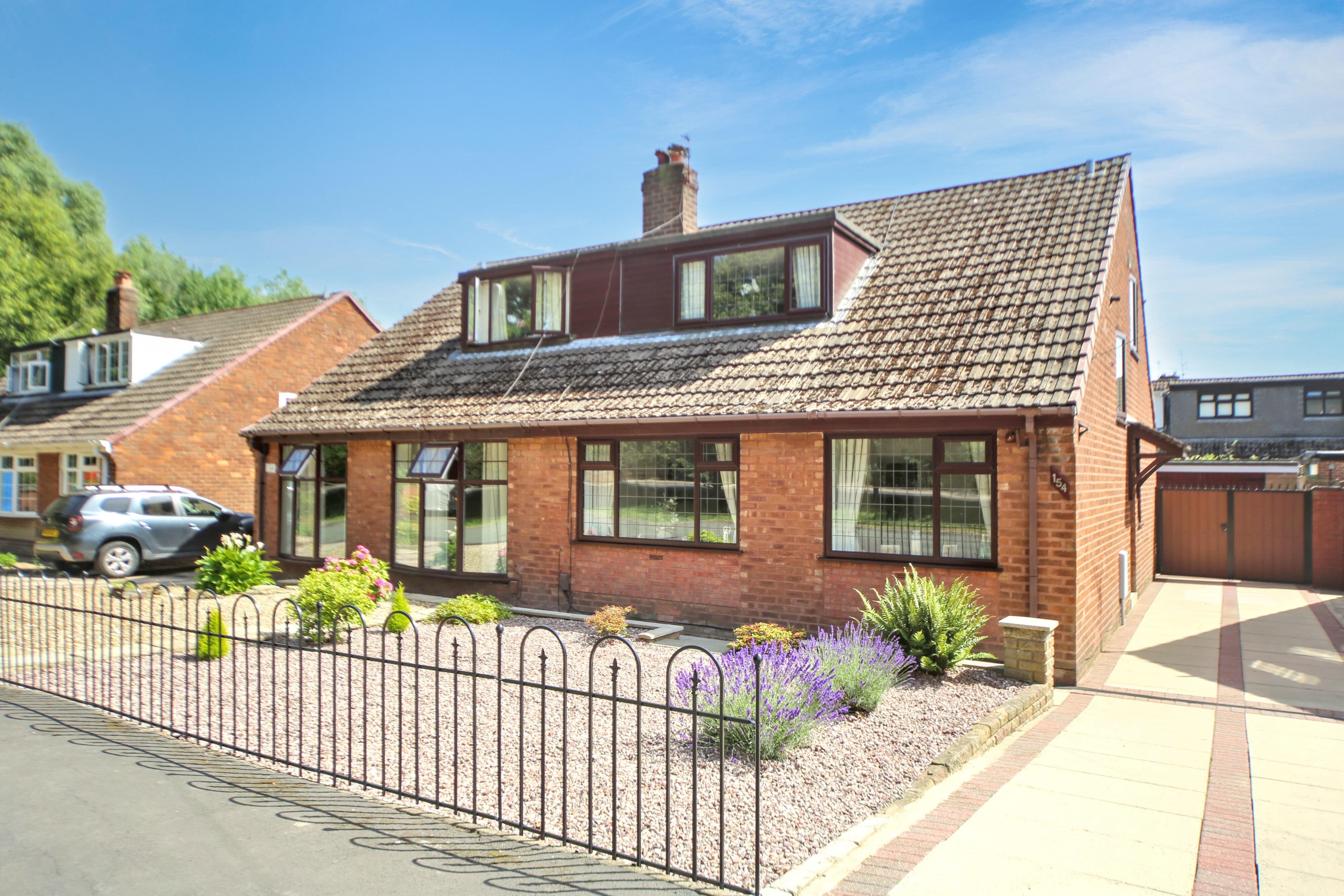Bickershaw Lane, Abram, WN2