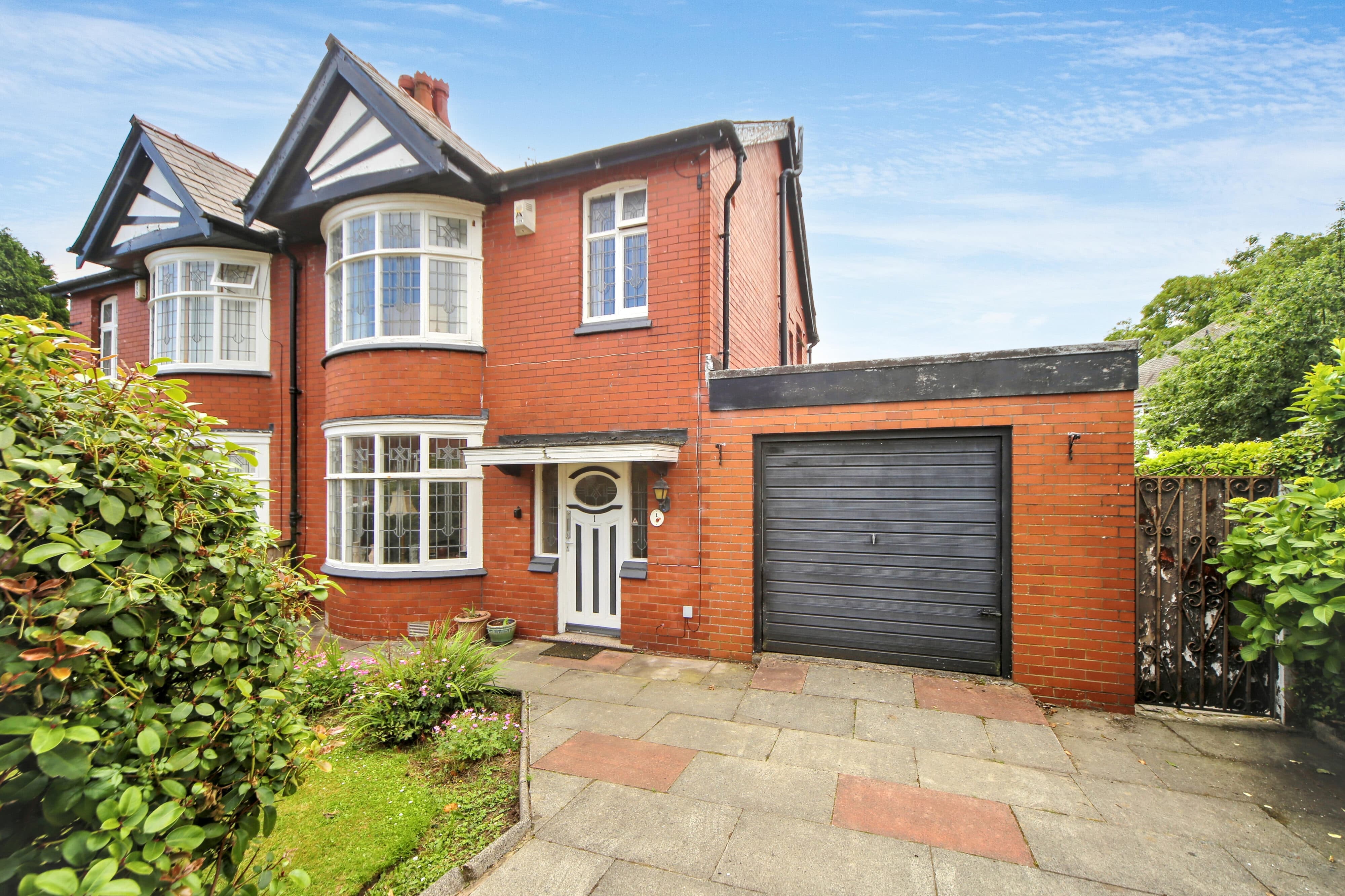 Greenways, Standish, WN6
