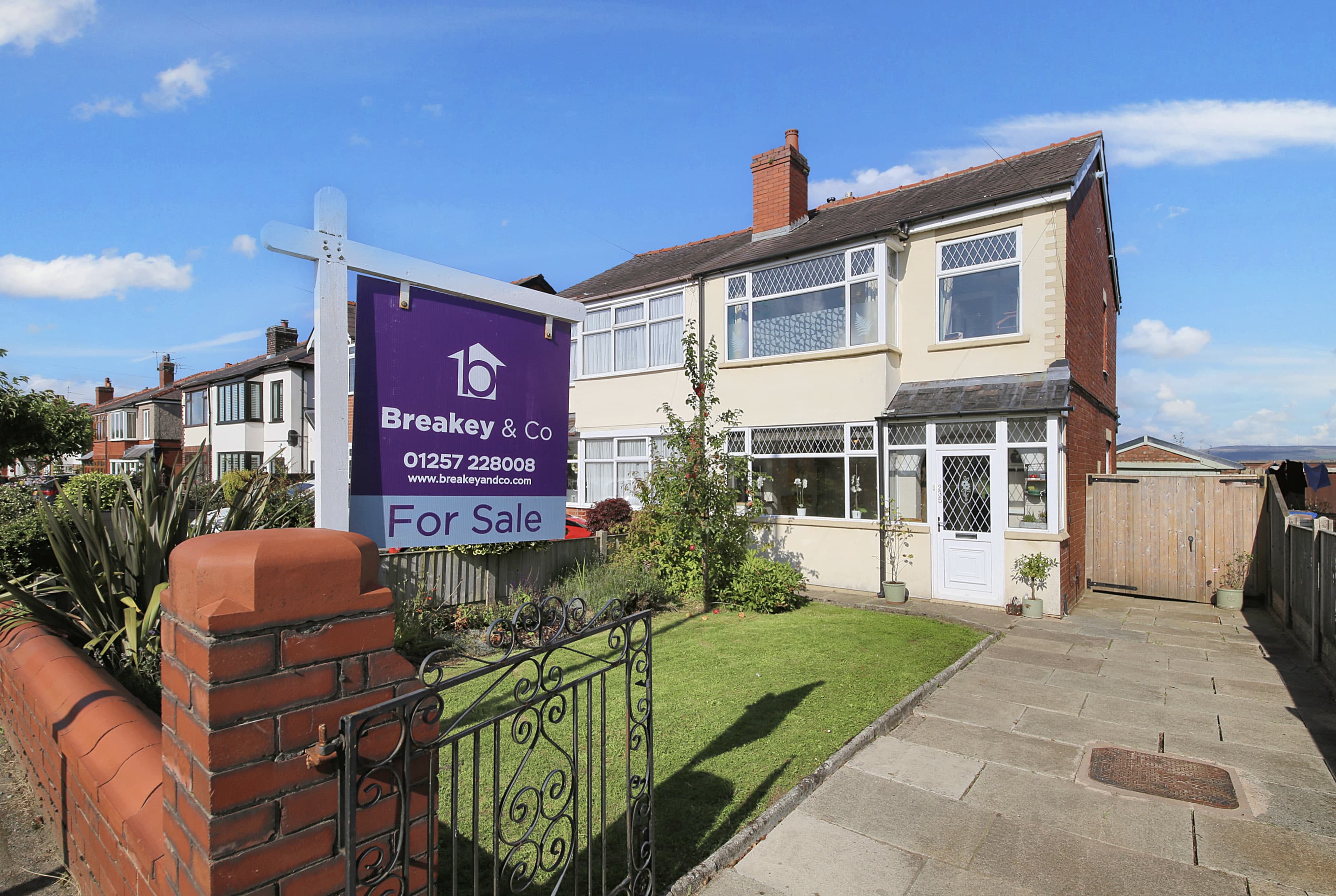 Preston Road, Standish, WN6