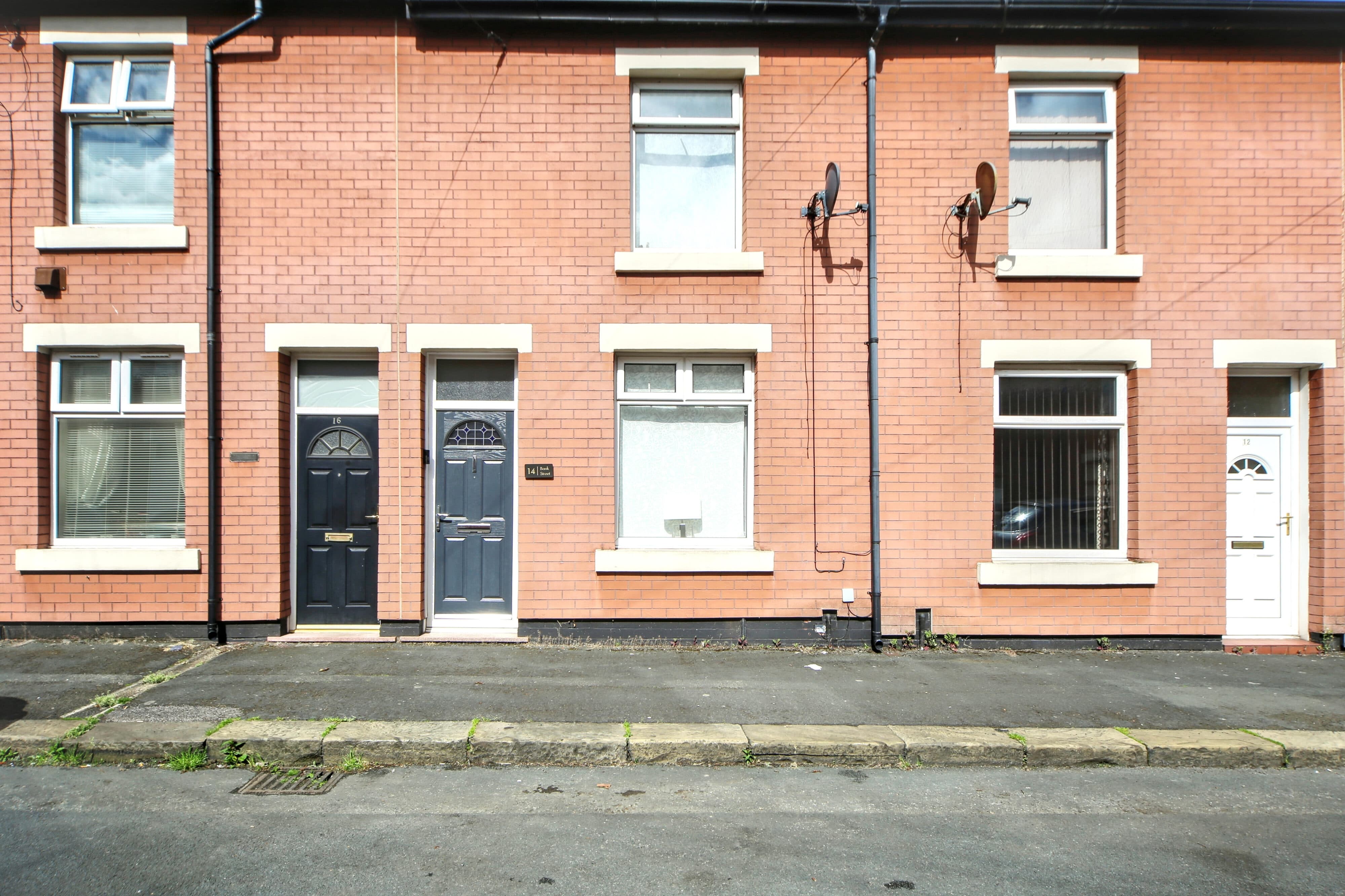 Bank Street, Platt Bridge, WN2